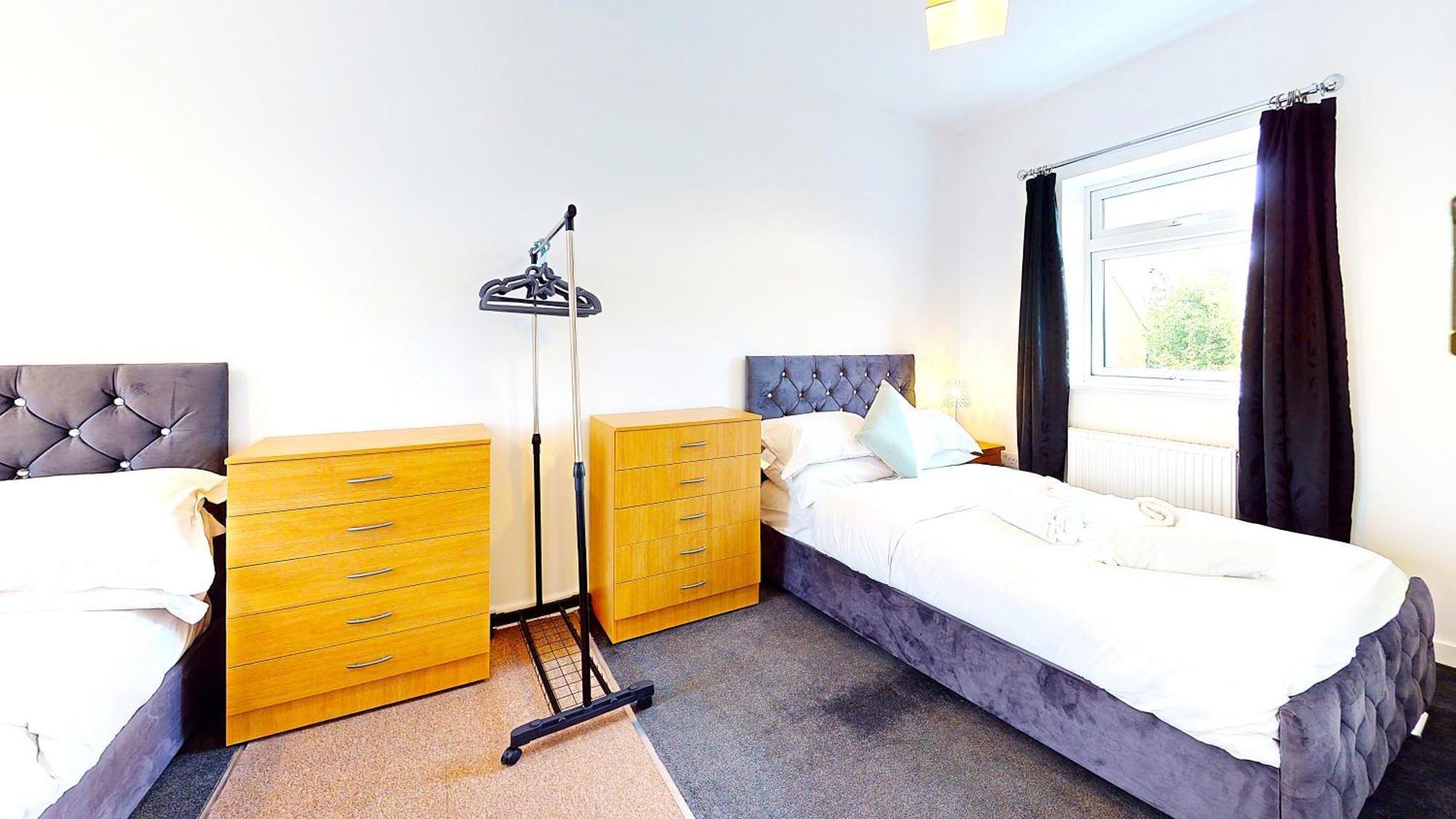 Sleeps 10, Free Parking, Close To Science Park, King Size Bed Milton  المظهر الخارجي الصورة