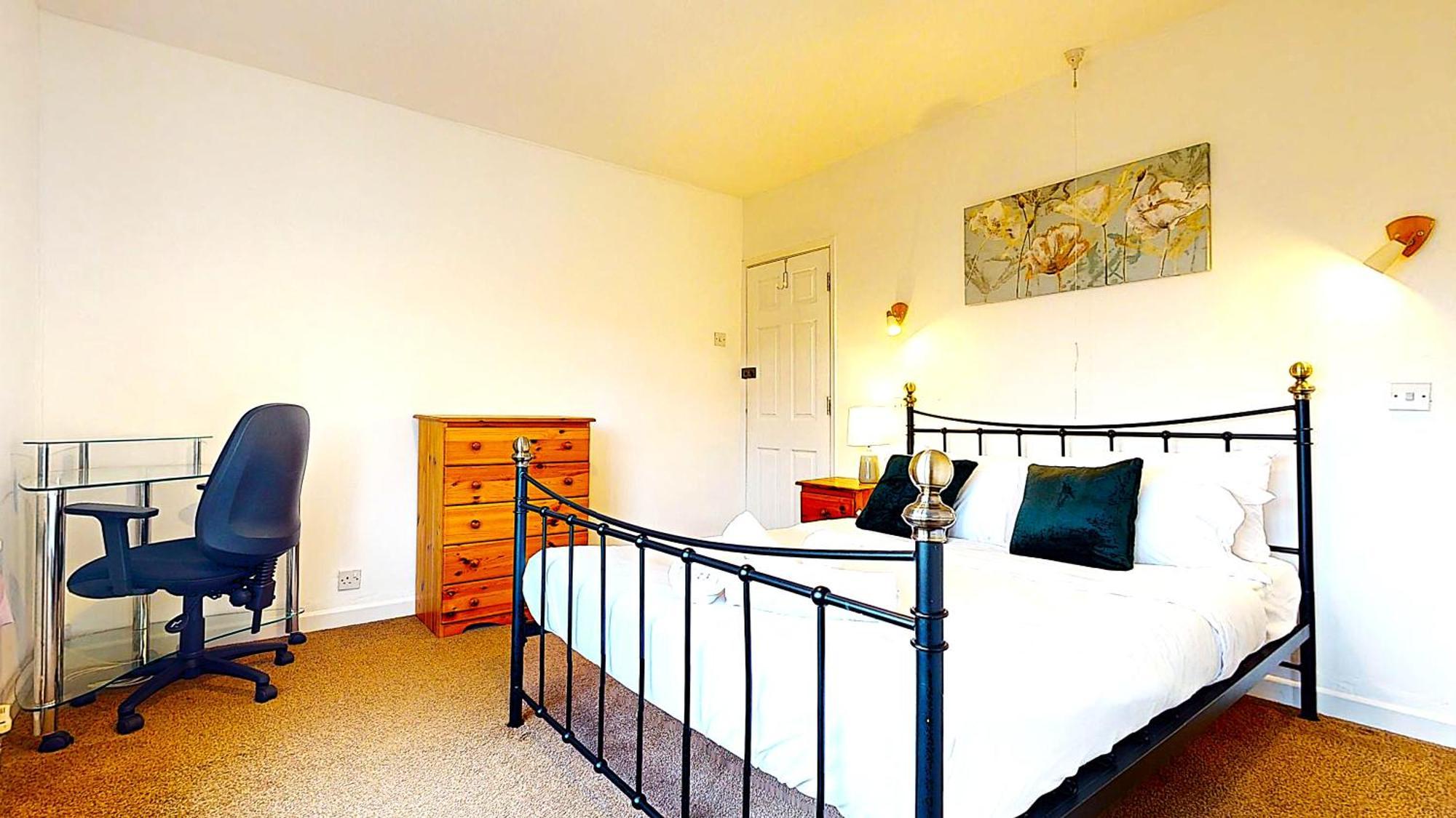 Sleeps 10, Free Parking, Close To Science Park, King Size Bed Milton  المظهر الخارجي الصورة